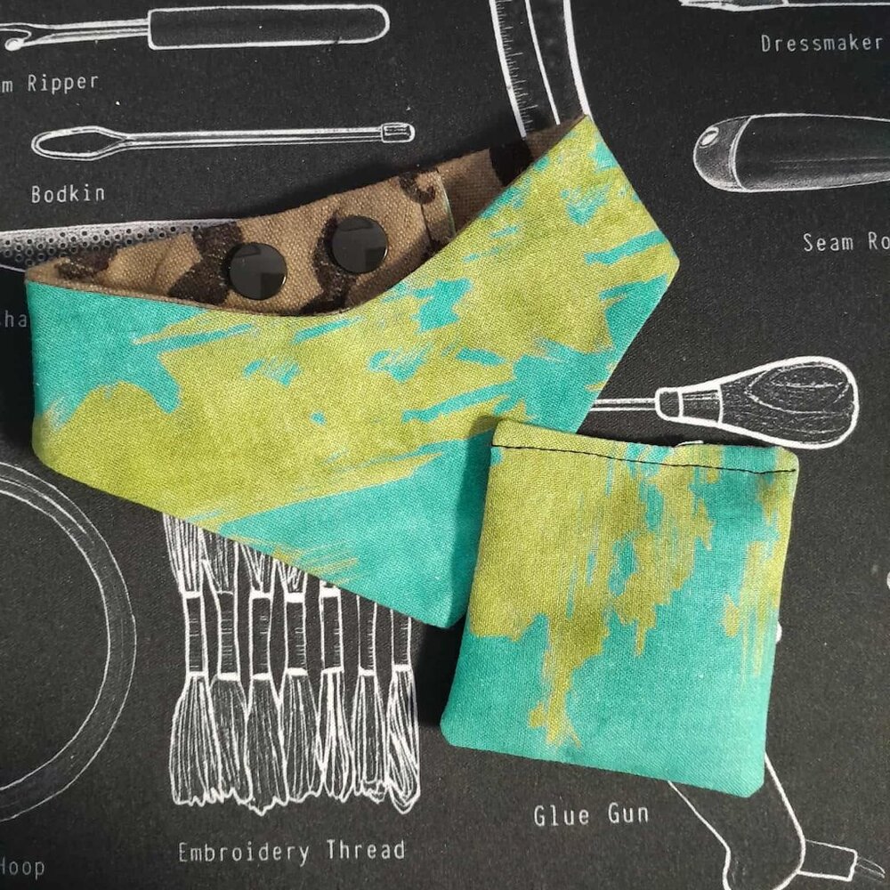 🪡Handmade CATS Reversible Mustache/Green/Blue Bandana and Catnip Pouch Set